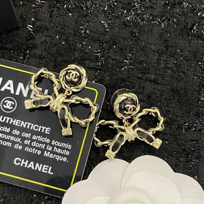 chanel boucles doreilles pour femme s_1214b021